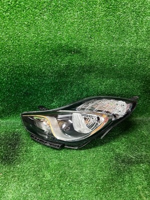 Фара лівий hyundai ix20 фото №1