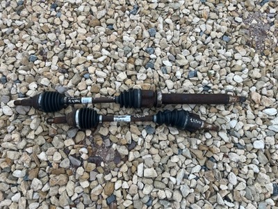 Ford fiesta mk7 приводной вал левая 1.4 tdci фото №1