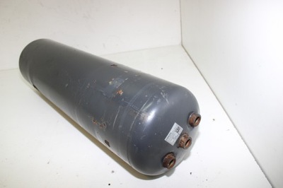 Mercedes actros mp4 бак баллон воздуха 0064324701 фото №1