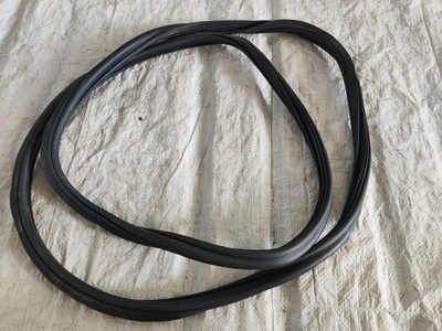 Porsche macan прокладка дверь перед 95b831721d фото №1