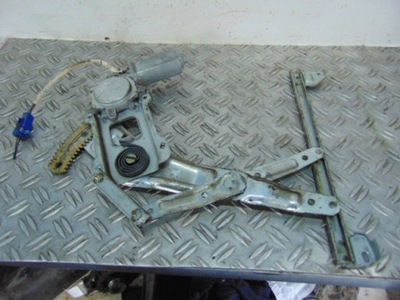 Subaru forester подъемник. стекло t p --- фото №1