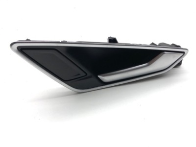 Ручка внутренняя правый перед audi q4 suv 81a837020a фото №1