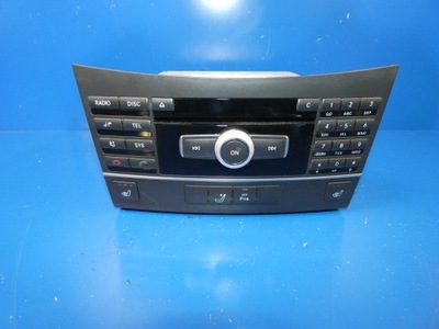 Mercedes e w212 радио заводской фото №1