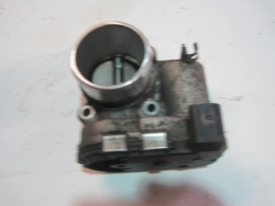 Дроссельная заслонка ford fiesta mk7 vi 1.25i 8a6g-9f991-ac фото №1