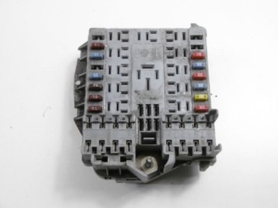 Fiat linea коробка запобіжників sedan 51799847 фото №1