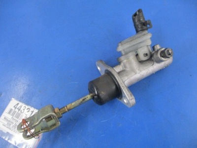 Mitsubishi space star lift 1.8 насос сцепления фото №1