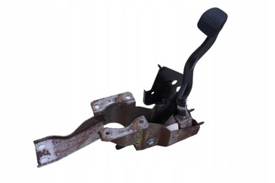 Педаль тормоза nissan cabstar maxity 11r. фото №1