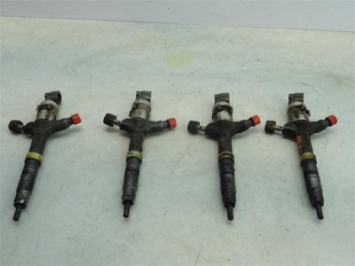 Комплект форсунок форсунки toyota corolla e12 2.0d 2001-2007 r23670-27020 фото №1