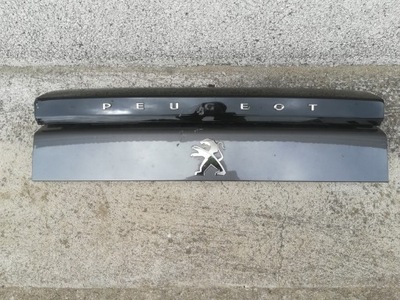 Peugeot 2008 ii 2 накладка кришки багажника оригінал фото №1