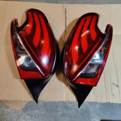 Peugeot 208 lift лампа правый задняя фото №1