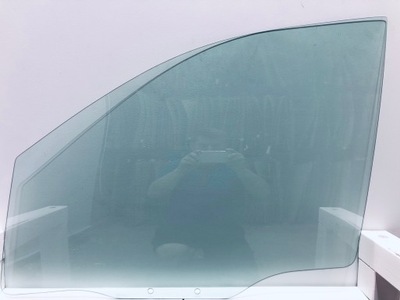 Скло бічна ліва передня mitsubishi space runner фото №1
