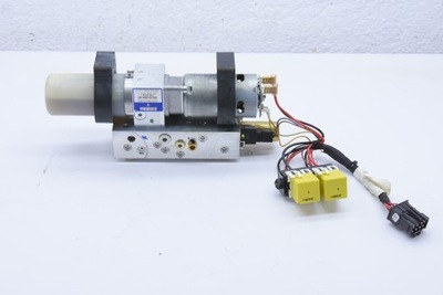 Mercedes slk r171 насос дах a1718000030 фото №1