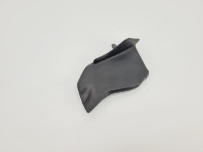 Peugeot expert 2021 прокладка стекло лобовое левая фото №1