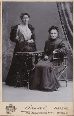 Dwie kobiety - Bernardi - Warszawa - ok. 1900