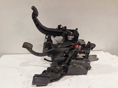 Педали сцепления тормоза 13434744 opel meriva b 10- фото №1