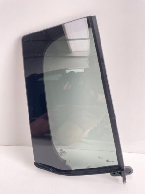 Vw touran стекло дверь задняя правая 5ta845214 фото №1