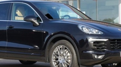Чверть права правий перед підкрилок стійки дахові porsche cayenne 7p5 lift фото №1