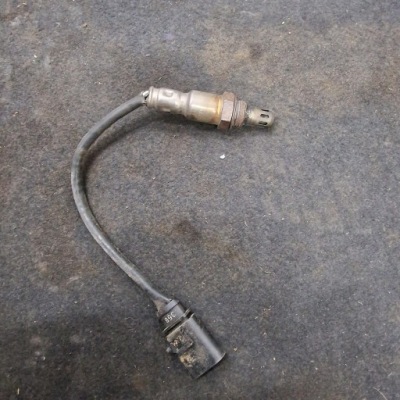 Датчик лямбда-зонд vw seat skoda 03f906262c фото №1
