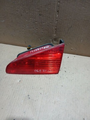 Лампа права задня правий задня w кришка peugeot 607 фото №1
