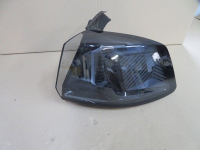 Peugeot 5008 ii lift лампа правая задняя задняя фото №1