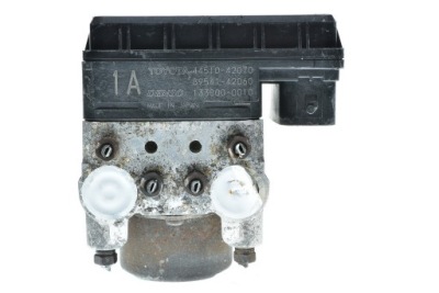Насос abs toyota rav4 ii 44510-42070 89541-42060 фото №1