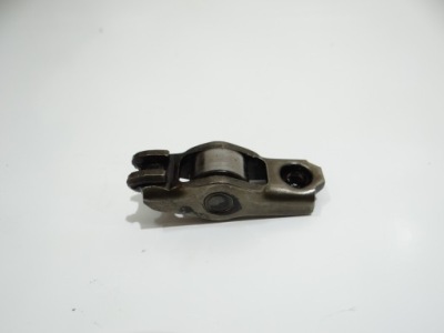 Коромысло клапанные bmw f10 520d 2.0d n47d20c 184 km f11 f07 f30 7812893 фото №1