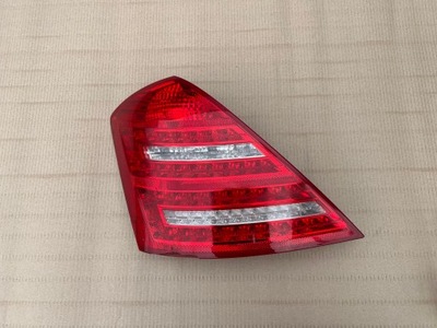 Mercedes s-klasa w221 lift лампа ліва задня led фото №1