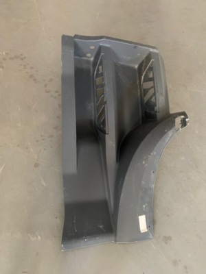 Підніжка правий mercedes actros mp4 9606665103 фото №1