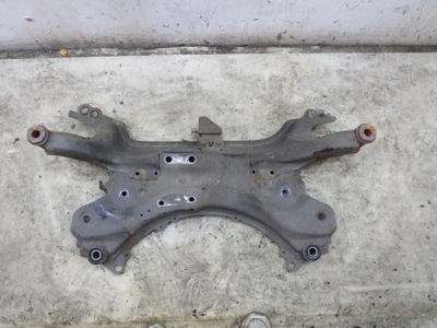 Підрамник підрамник перед avensis t29 фото №1