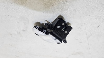 Петля кришки багажника mazda 3 48630 фото №1