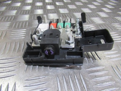 Клема plus запобіжник maserati ghibli levante фото №1