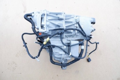 Tesla y двигун eletryczny задній 1587780-00-b фото №1