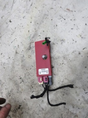 Усилитель антенна volvo xc60 30775158 фото №1