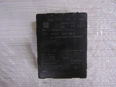 Vw arteon модуль блок керування kessy 3q0959435n фото №1