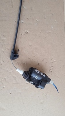 Opel astra h coupe привод крышка топлива фото №1