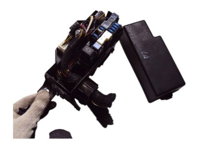 Коробка реле nissan pathfinder r51 фото №1