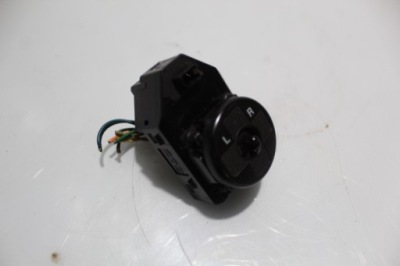 Панель управление зеркал kia sportage ii фото №1