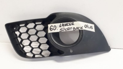 Mitsubishi lancer sportback 2009-2015 решётка zderz фото №1