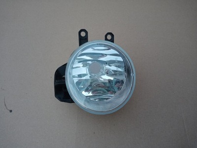 Toyota auris ii, yaris iii правый противотуманная фара фото №1