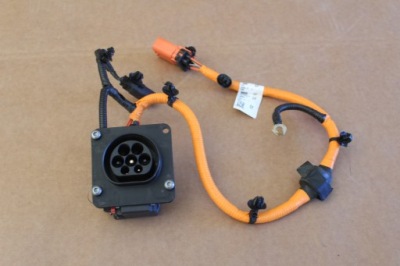 Шланг штекер зарядки ford kuga mk3 hybrid фото №1