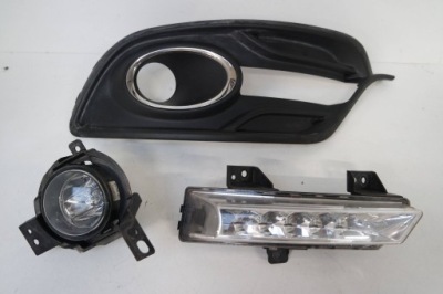 Renault megane iii lift решётка противотуманной фары левая led фото №1