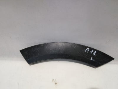 Audi e-tron молдинг двері ліва задня 4ke854819 фото №1