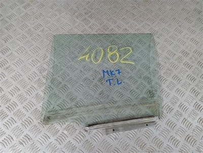 Скло двері ліва задня suzuki swift mk7 фото №1