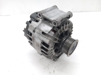 Генератор vw passat b7 1.8 tsi фото №1