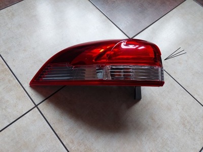 Левая лампа - задняя --- renault clio iv - kombi фото №1