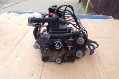 Насос підвіска 4m0616005g vw touareg iii фото №1