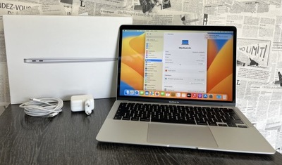 Laptop MacBook Air 13,3 " Apple M 8 GB / 256 GB srebrny
