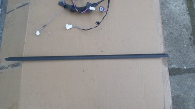 Mitsubishi space star ii молдинг уплотнитель правый перед фото №1