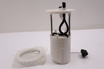 Toyota hilux vii насос топлива 77010-0k041 фото №1