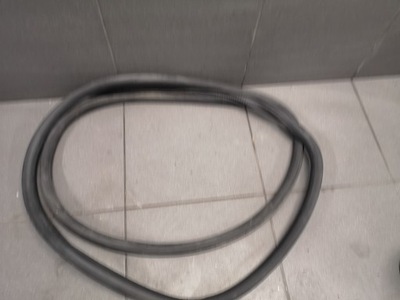 Прокладка дверь правый задняя audi a6 c5 avant фото №1